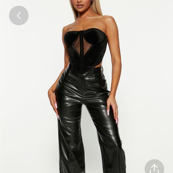 Fashion Nova: Velvet Bustier Top - Picture 2 of 4